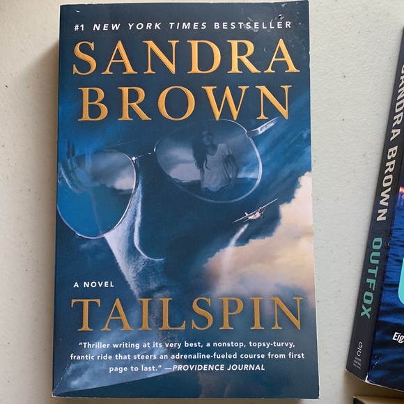 Paperbacks - Picture 2 of 5